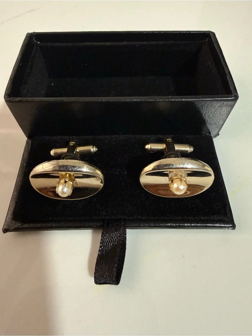 Oval Cufflinks with Pearl Accent